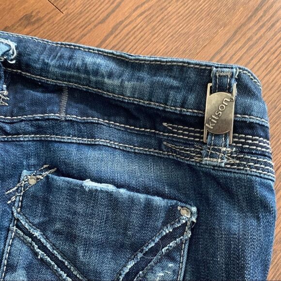 Kitson LA Distressed Skinny Jean - Picture 5 of 5